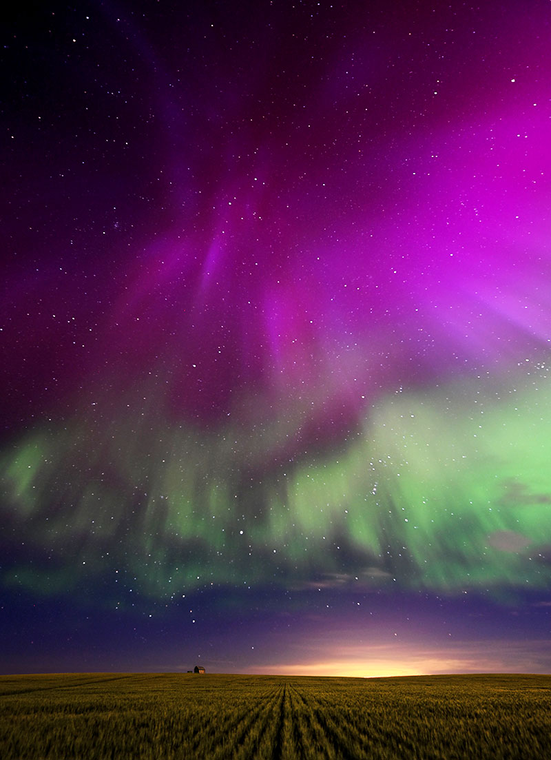Aurora 14 abandoned farm house aurora