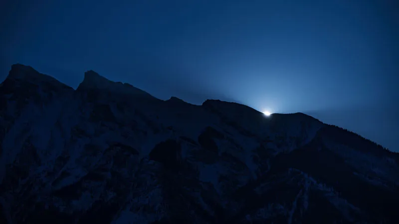 mountains 11 peaking-moon