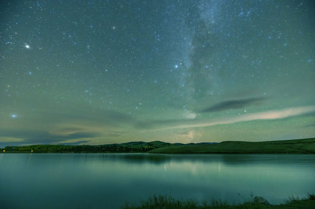 chain-lake-milky-blue-lagoon