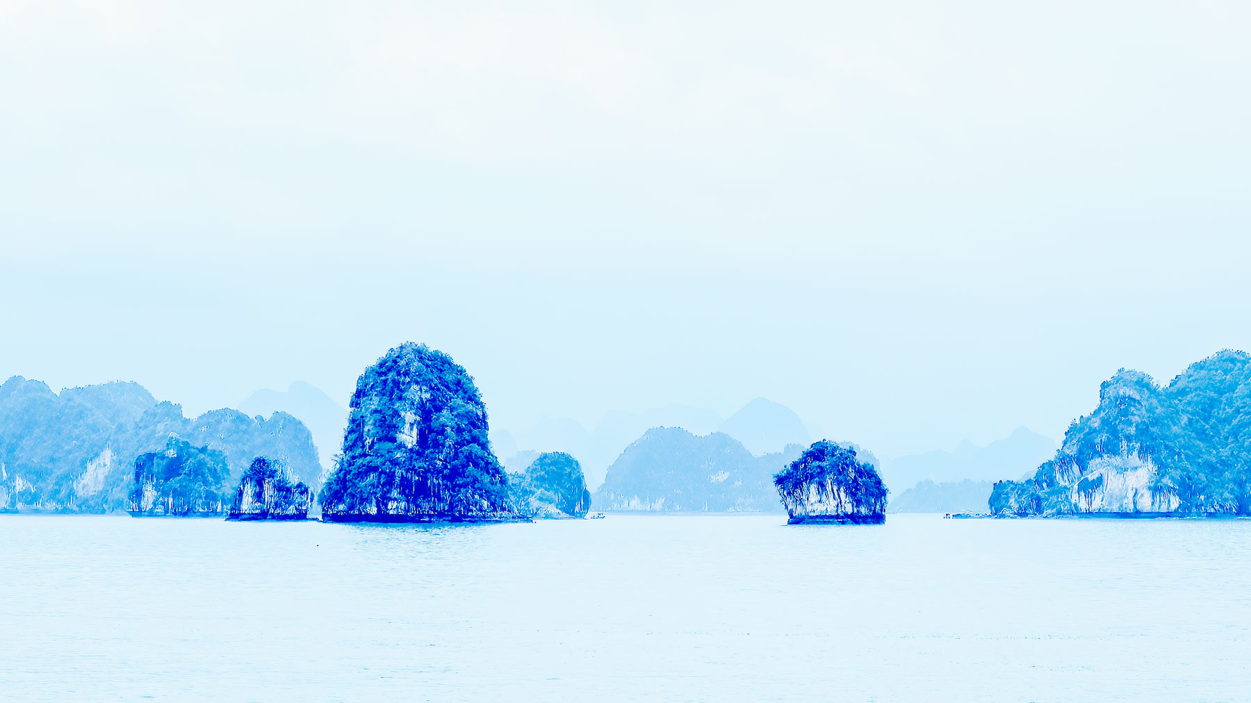 Vietnam 5 ha long bay islands
